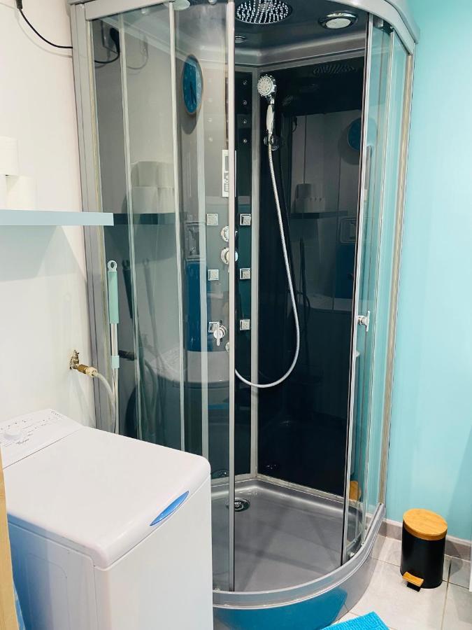 Studio 40M2 Plein Pied Avec Parking Jussac Exterior foto